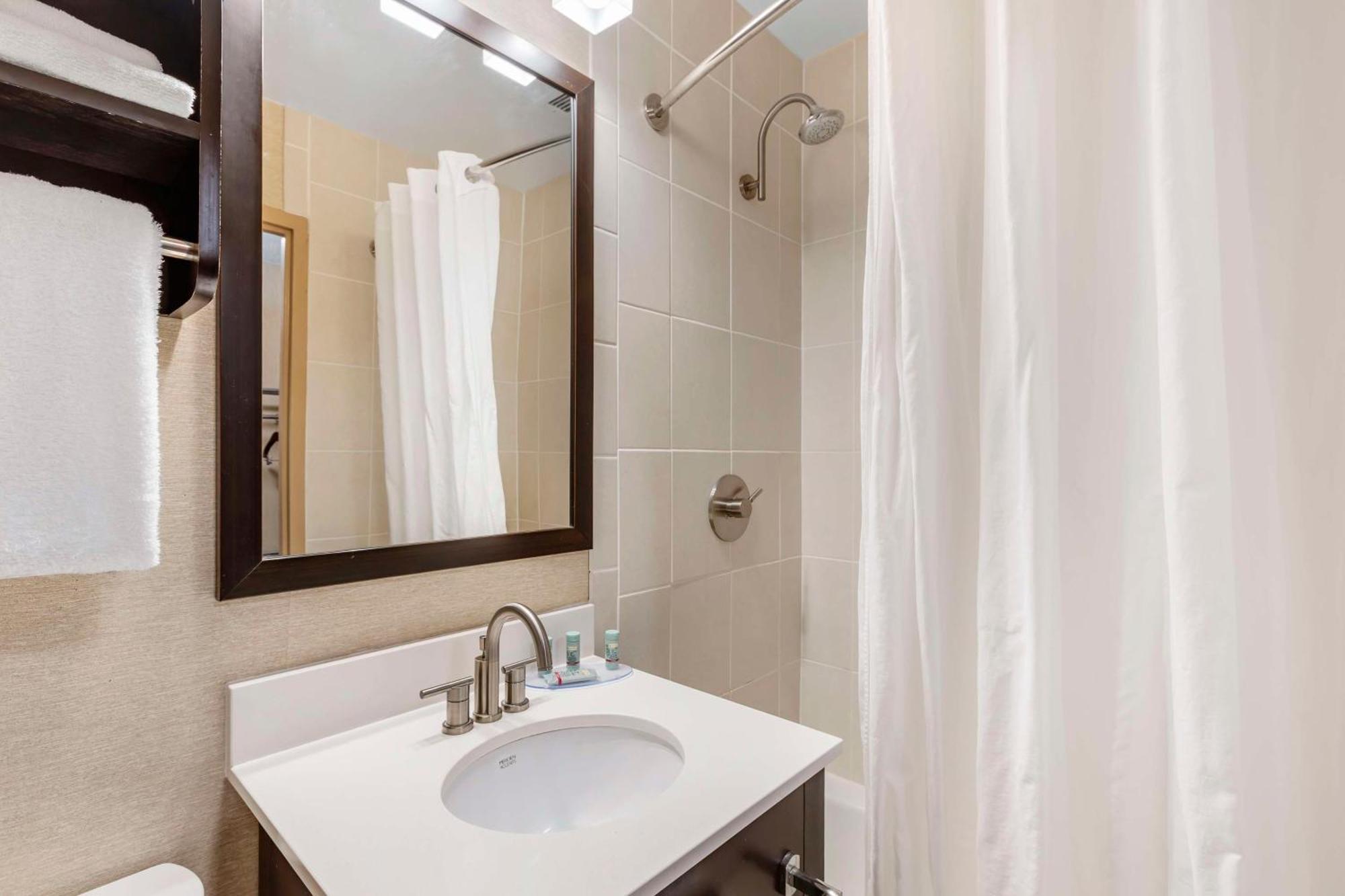 Best Western Watertown/Fort Drum Dış mekan fotoğraf