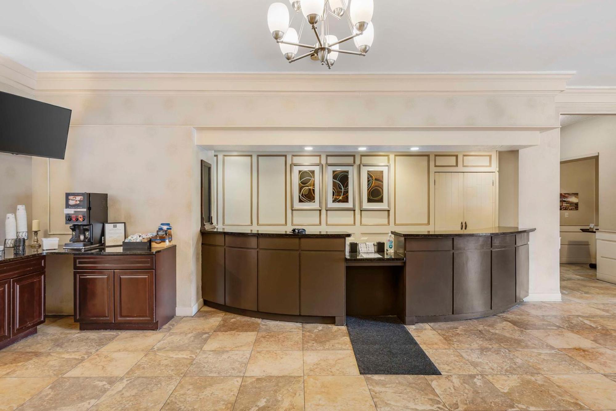 Best Western Watertown/Fort Drum Dış mekan fotoğraf