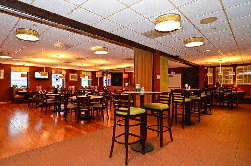 Best Western Watertown/Fort Drum Restoran fotoğraf