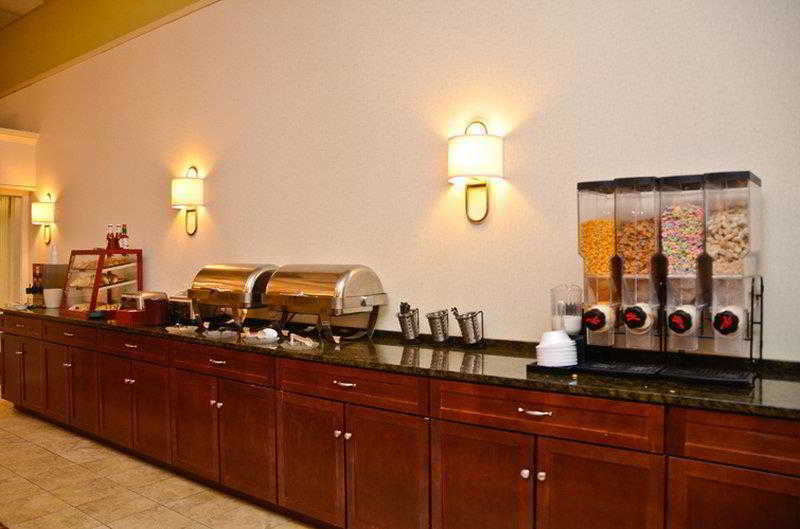 Best Western Watertown/Fort Drum Restoran fotoğraf
